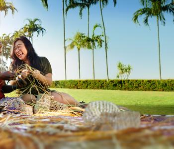 Basket weaving in Darwin