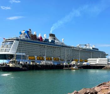 Cruise ship
